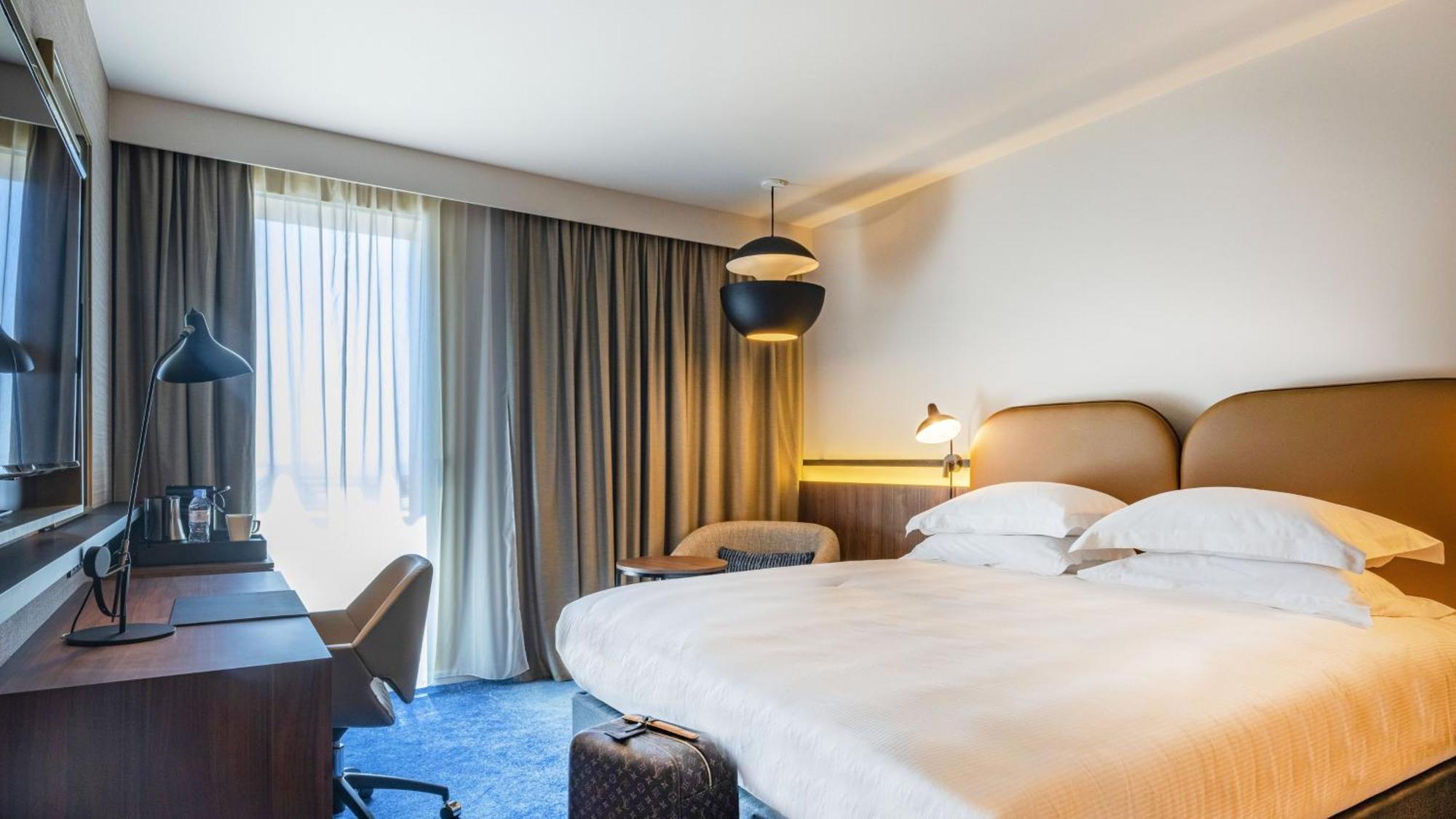 Crowne Plaza - Nice - Grand Arenas By Ihg Ngoại thất bức ảnh